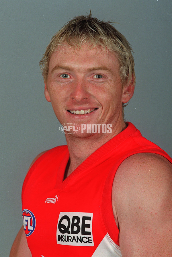 AFL 2000 Media - Sydney Team Portraits - 163914