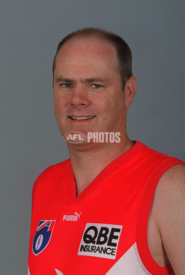AFL 2000 Media - Sydney Team Portraits - 163922