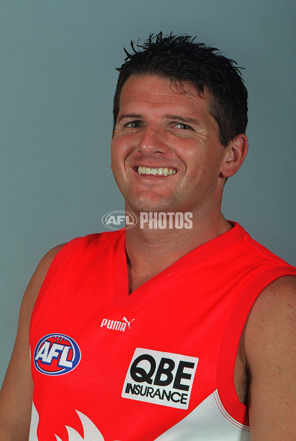 AFL 2000 Media - Sydney Team Portraits - 163946