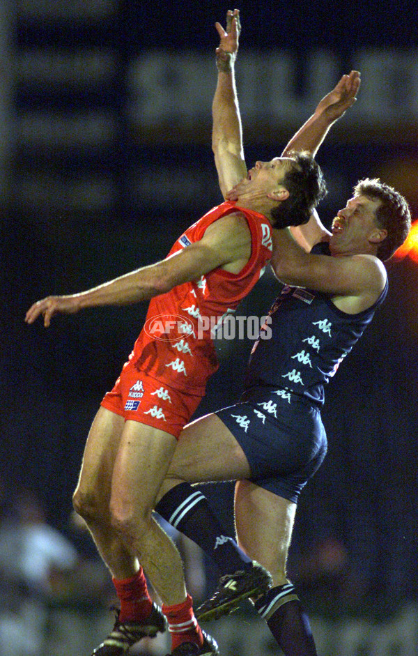 AFL 2000 EJ Whitten Legends Match - Victoria v Allstars - 163969
