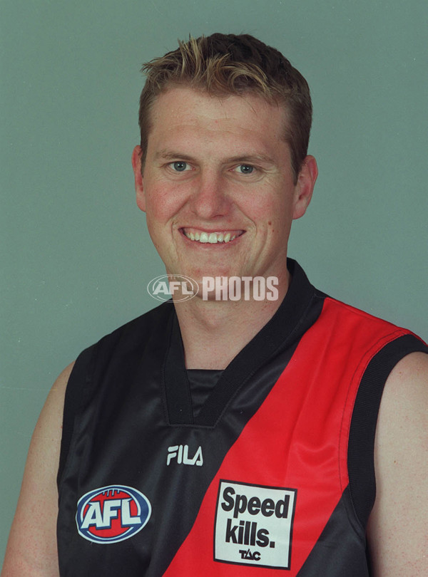 AFL 2000 Media - Essendon Team Portraits - 164220