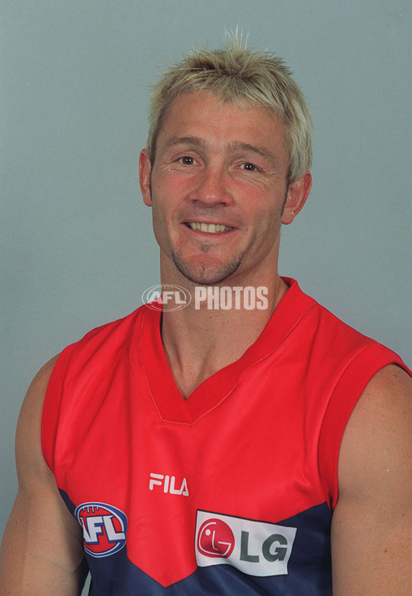 AFL 2000 Media - Melbourne Team Portraits - 164339