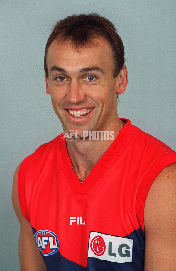 AFL 2000 Media - Melbourne Team Portraits - 164335