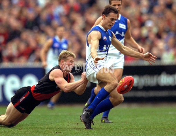 AFL 2000 1st Qualifying Final - Essendon v Kangaroos - 164646