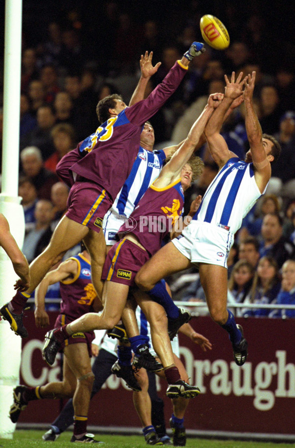 AFL 2000 Rd 14 - Kangaroos v Brisbane - 164697