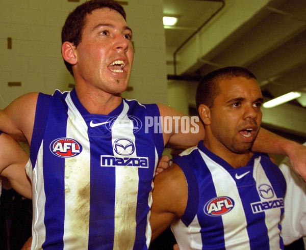 AFL 2000 Rd 14 - Kangaroos v Brisbane - 164703