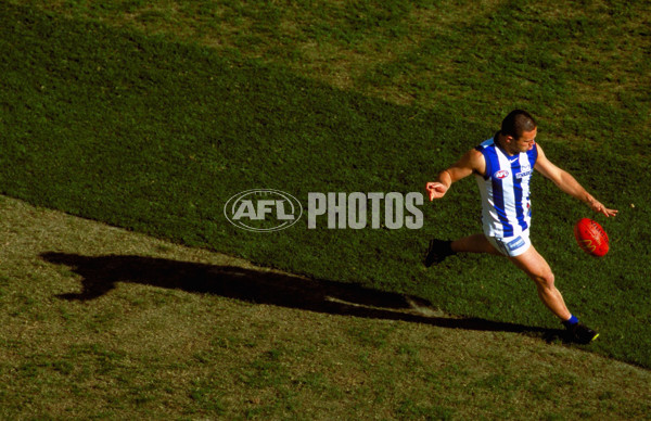 AFL 2000 Rd 15 - Western Bulldogs v Kangaroos - 164746