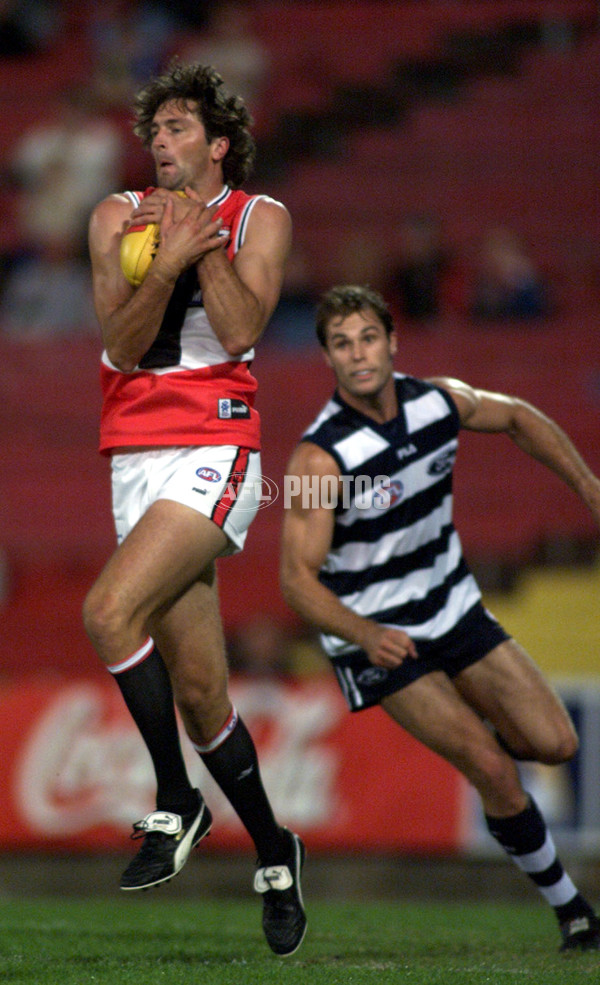 AFL 2000 Ansett Cup Match - St Kilda v Geelong - 165238