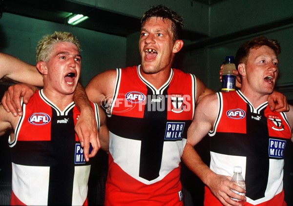 AFL 2000 Ansett Cup Match - St Kilda v Geelong - 165244