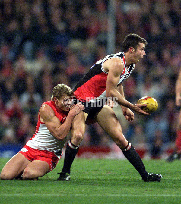 AFL 2000 Rd 16 - Sydney v St Kilda - 165401