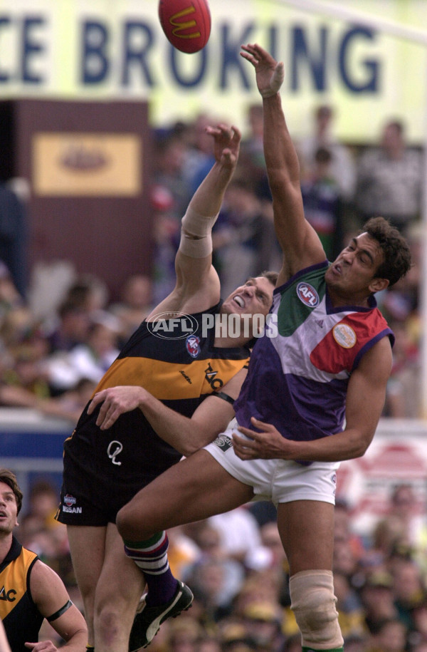 AFL 2000 Rd 19 - Fremantle v Richmond - 165469