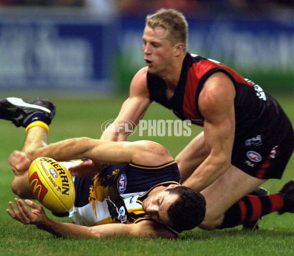AFL 2000 Rd 15 - Essendon v West Coast - 165817