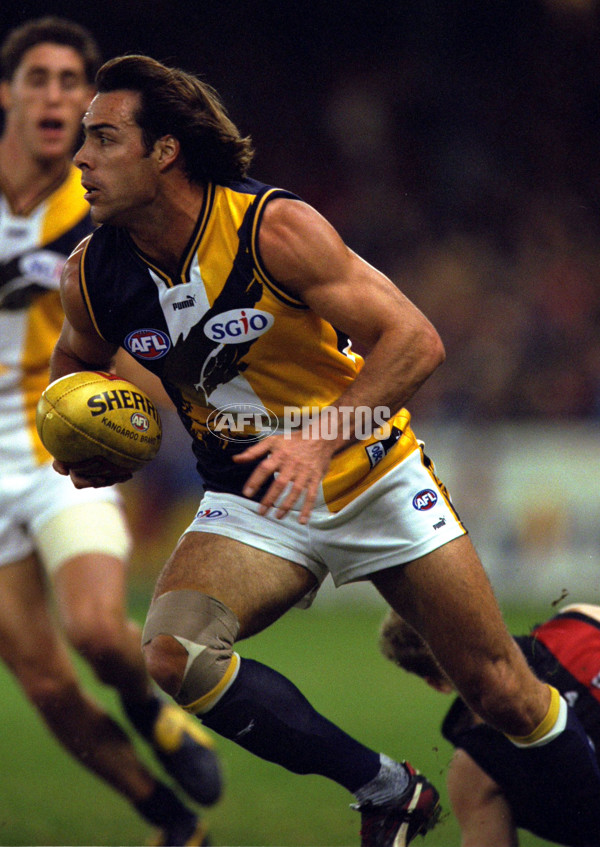 AFL 2000 Rd 15 - Essendon v West Coast - 165824