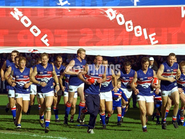 AFL 2000 Rd 16 - Western Bulldogs v Adelaide - 166042