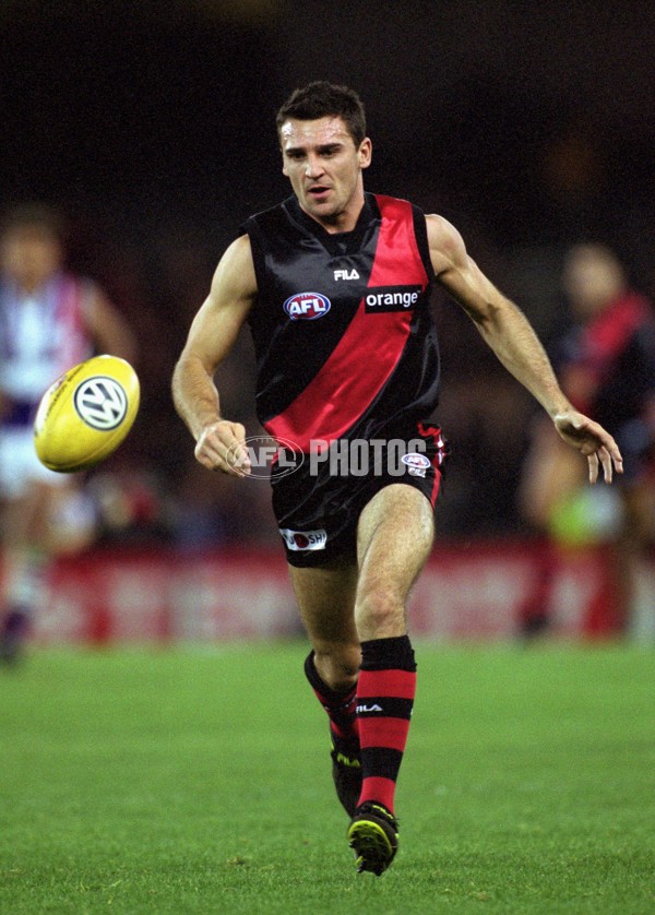 AFL 2001 Rd 13 - Essendon v Fremantle - 166153