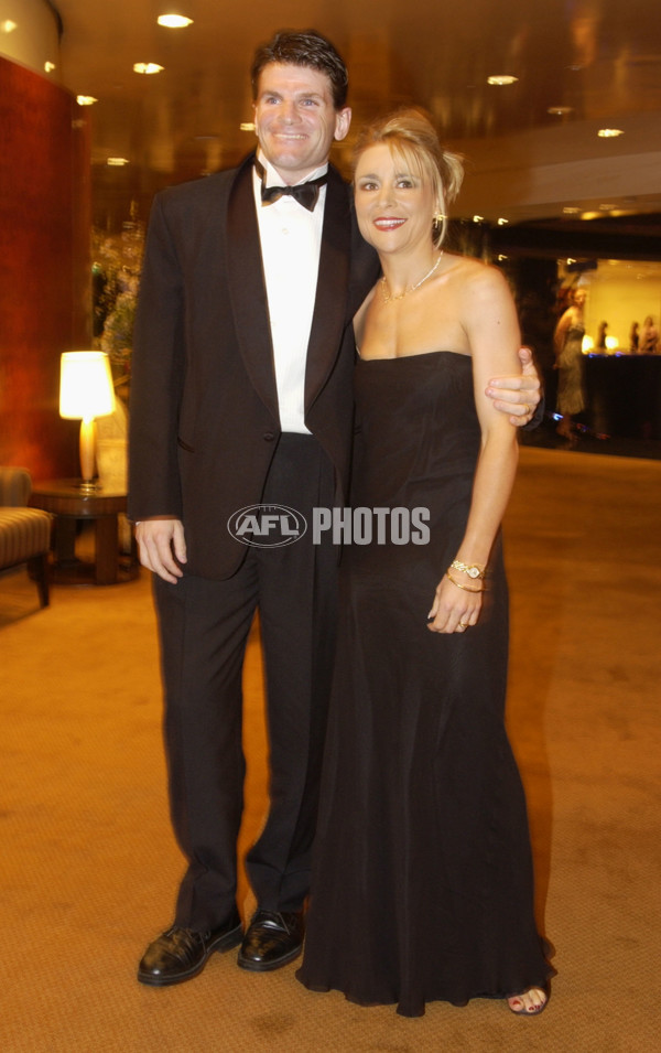 AFL 2001 Media - Brownlow Medal Presentation 240901 - 166211
