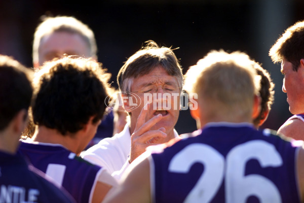 AFL 2001 Rd 9 - Sydney v Fremantle - 166260