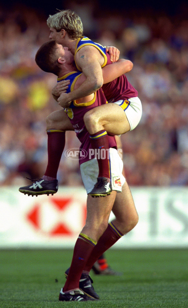 AFL 2001 Grand Final - Essendon v Brisbane - 166364