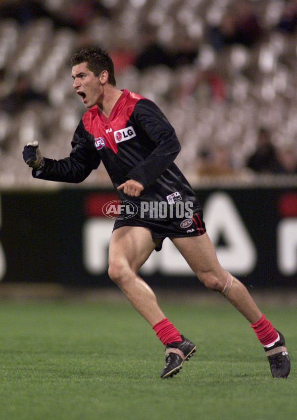 AFL 2001 Rd 7 - Melbourne v Western Bulldogs - 166386