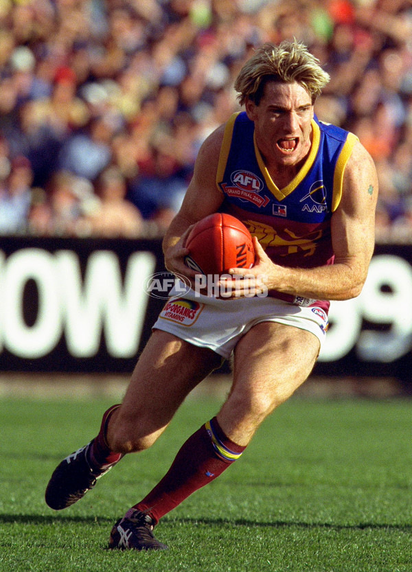 AFL 2001 Grand Final - Essendon v Brisbane - 166367