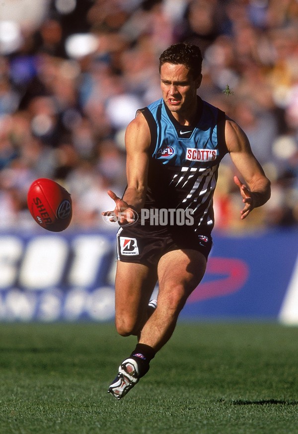 AFL 2001 Rd 12 - Port Adelaide v Carlton - 166399