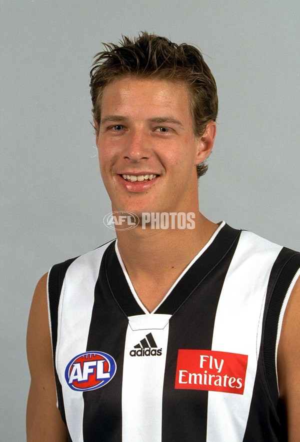 AFL 2001 Media - Collingwood Team Portraits - 166598