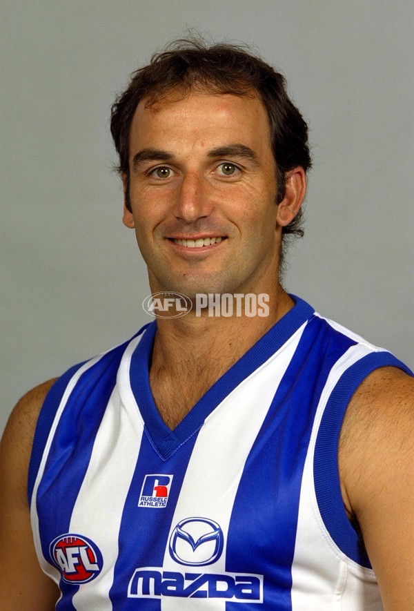 AFL 2001 Media - Kangaroos Team Portraits - 166787