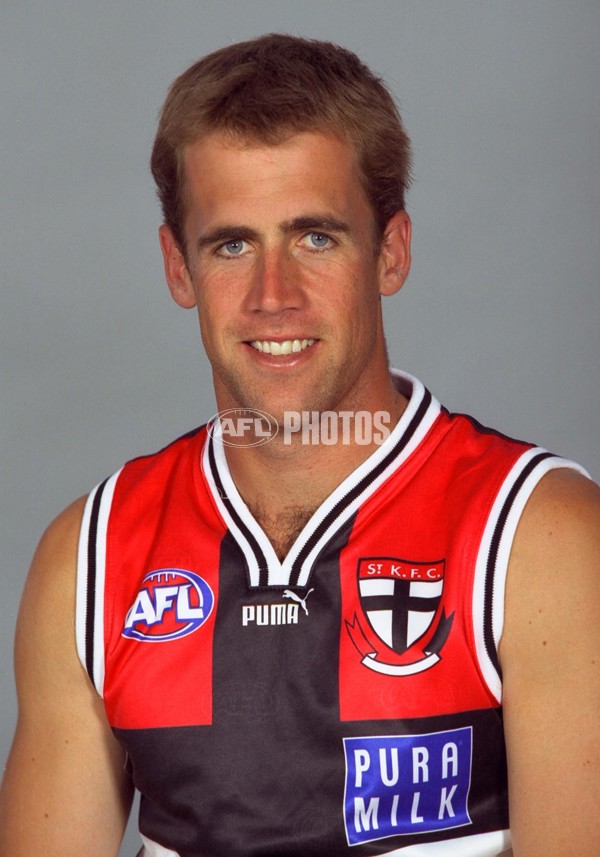 AFL 2001 Media - St Kilda Team Portraits - 166974