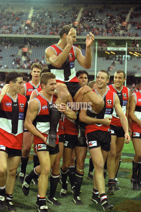 AFL 2001 Rd 6 - St Kilda v Sydney - 167310