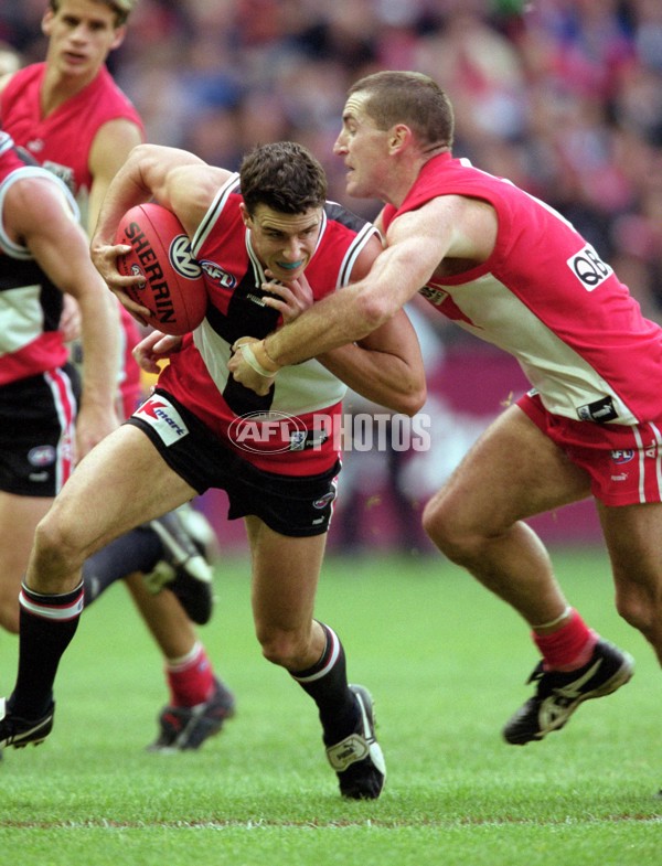 AFL 2001 Rd 6 - St Kilda v Sydney - 167328