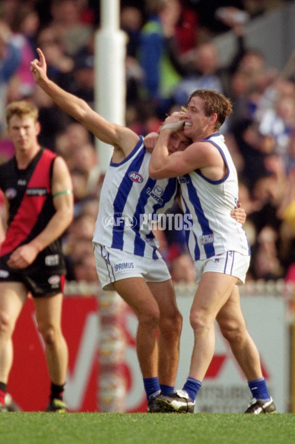 AFL 2001 Rd 16 - Essendon v Kangaroos - 167157