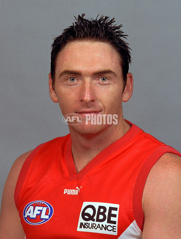 AFL 2001 Media - Sydney Team Portraits - 167224