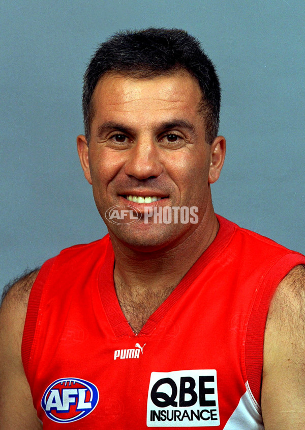 AFL 2001 Media - Sydney Team Portraits - 167243