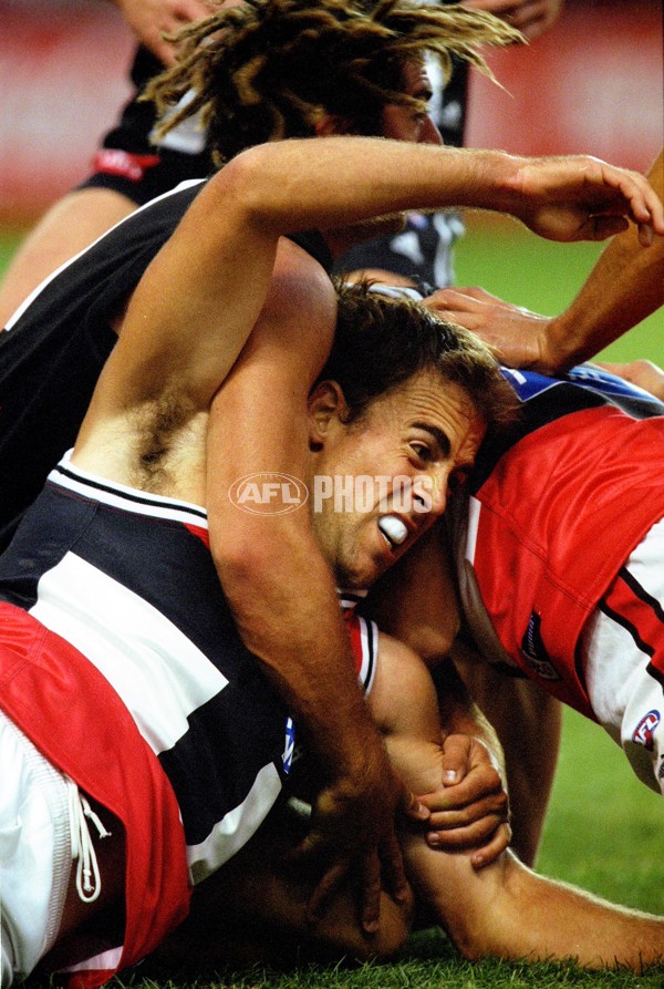 AFL 2001 Ansett Cup Match - Collingwood v St Kilda - 167318
