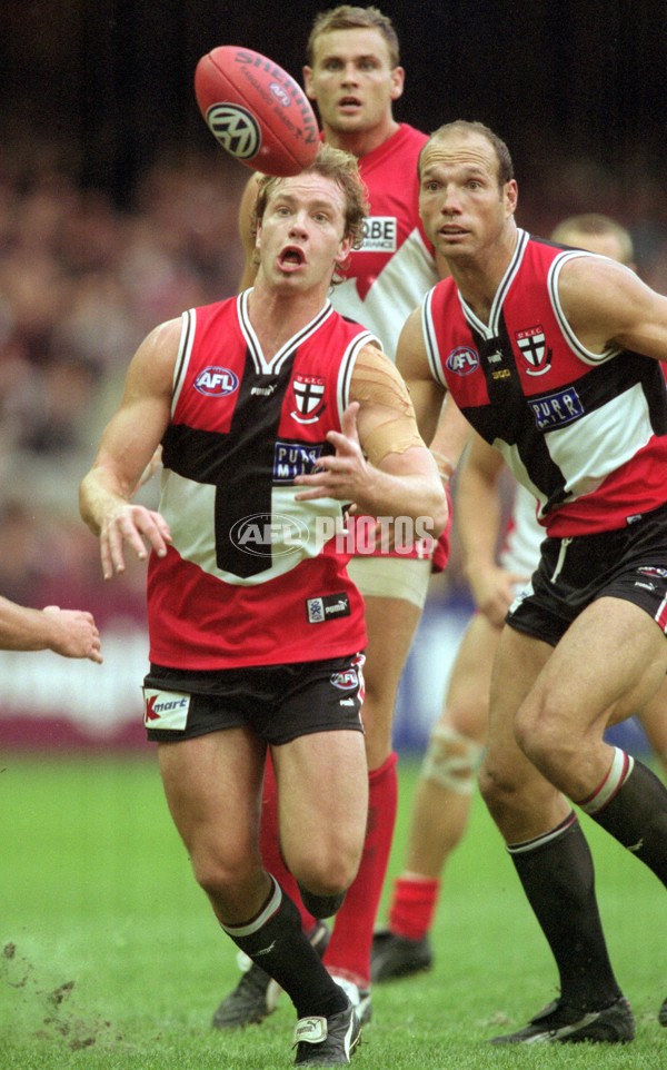 AFL 2001 Rd 6 - St Kilda v Sydney - 167324