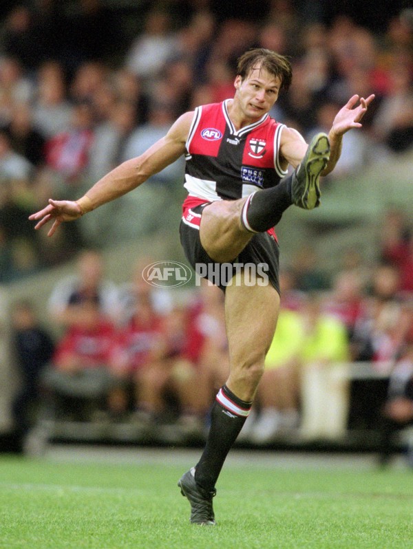 AFL 2001 Rd 6 - St Kilda v Sydney - 167340