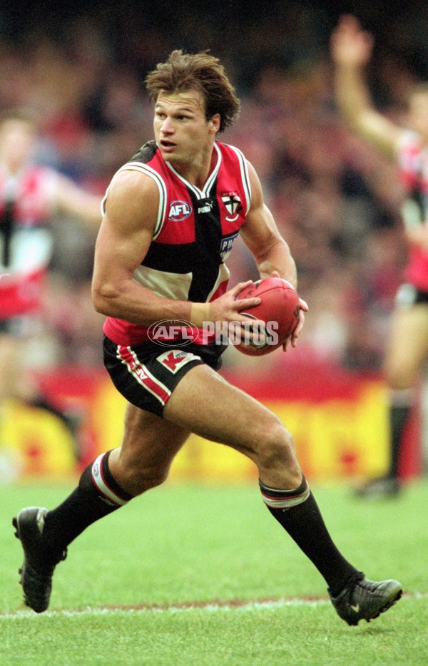AFL 2001 Rd 6 - St Kilda v Sydney - 167345