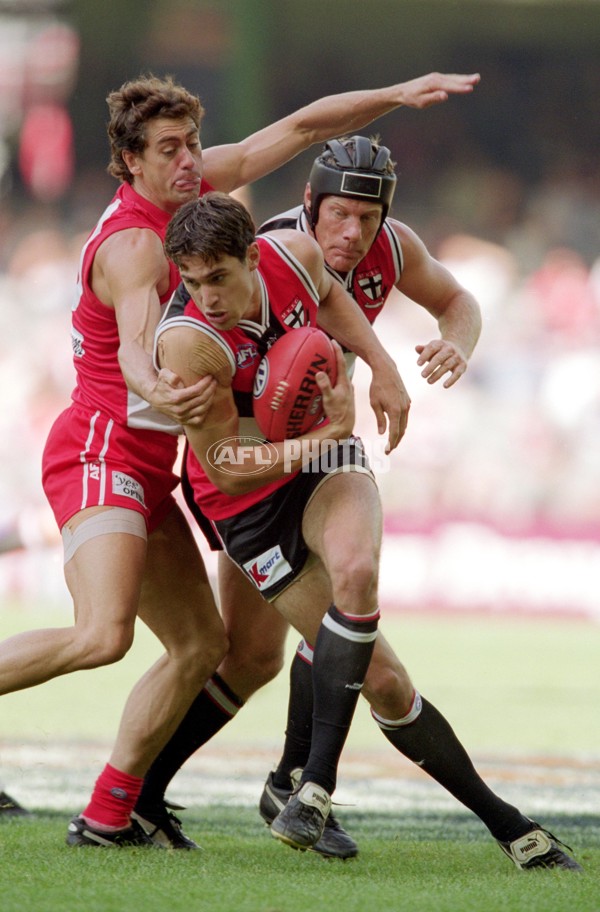 AFL 2001 Rd 6 - St Kilda v Sydney - 167359