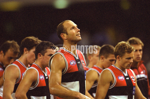 AFL 2001 Rd 2 - St Kilda v Geelong - 167524