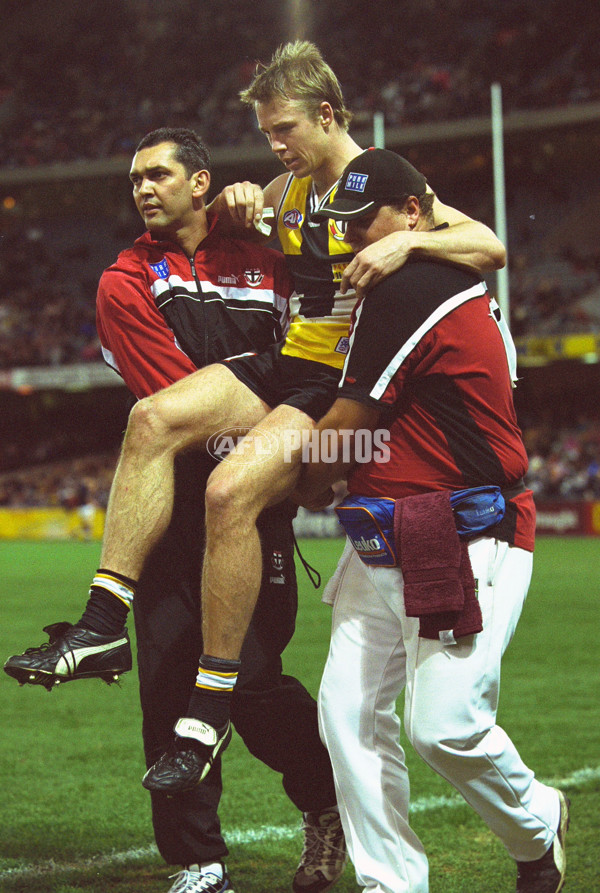 AFL 2001 Rd 20 - St Kilda v Carlton - 167590
