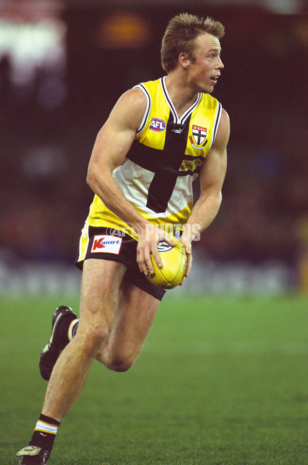AFL 2001 Rd 20 - St Kilda v Carlton - 167591