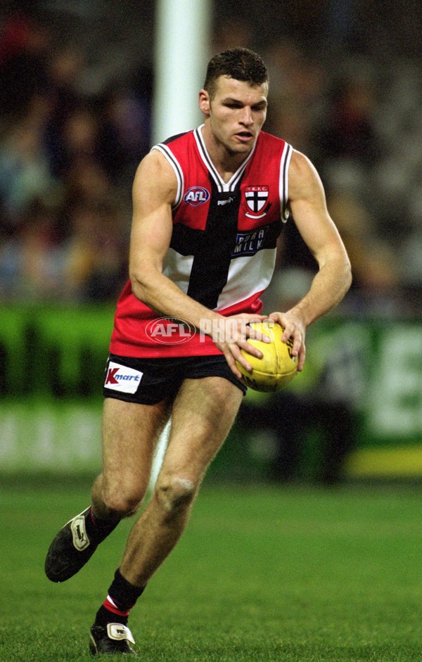 AFL 2001 Rd 19 - St Kilda v Port Adelaide - 167575