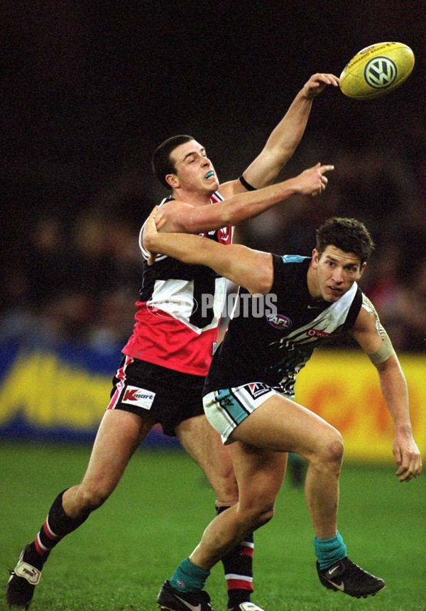 AFL 2001 Rd 19 - St Kilda v Port Adelaide - 167582