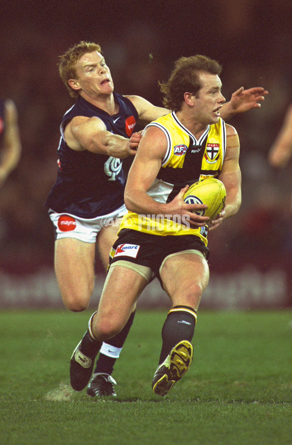 AFL 2001 Rd 20 - St Kilda v Carlton - 167587