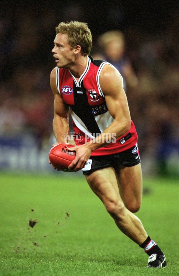 AFL 2001 Rd 2 - St Kilda v Geelong - 167745
