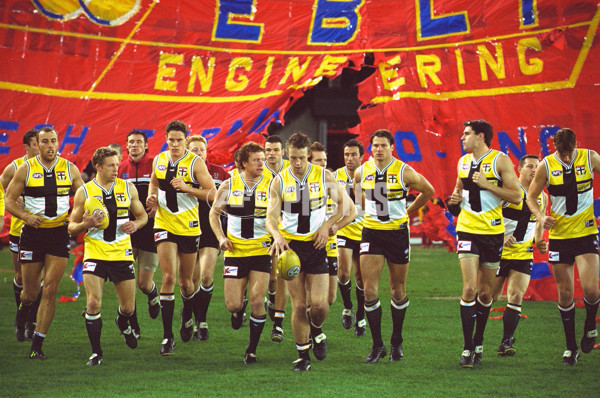 AFL 2001 Rd 20 - St Kilda v Carlton - 167753