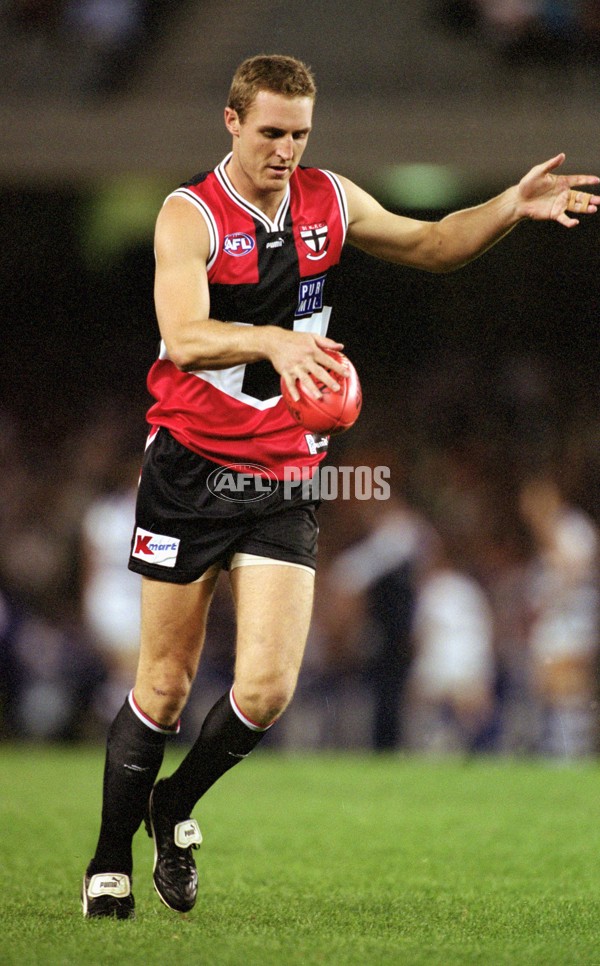 AFL 2001 Rd 2 - St Kilda v Geelong - 167756