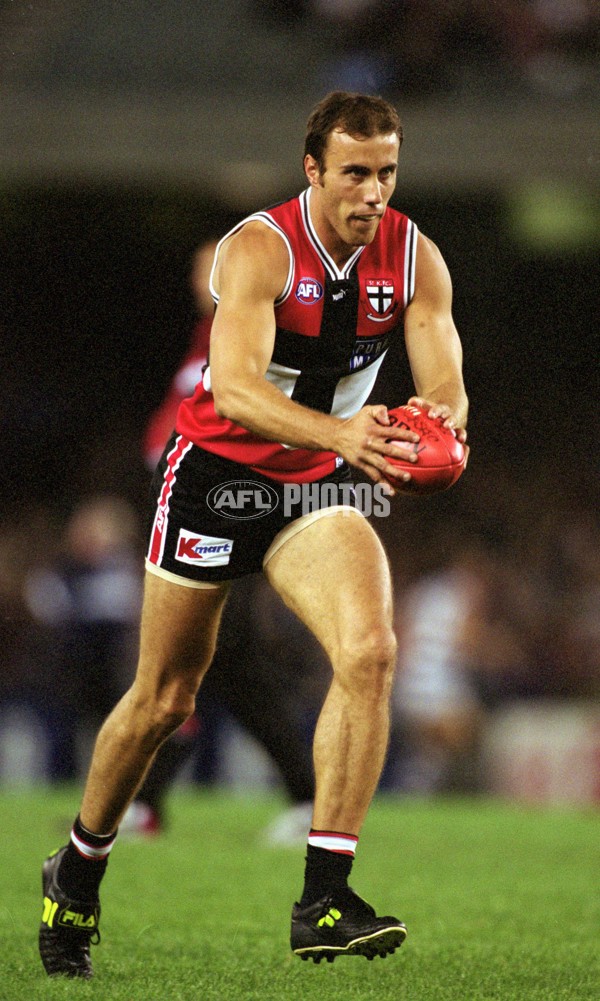 AFL 2001 Rd 2 - St Kilda v Geelong - 167787