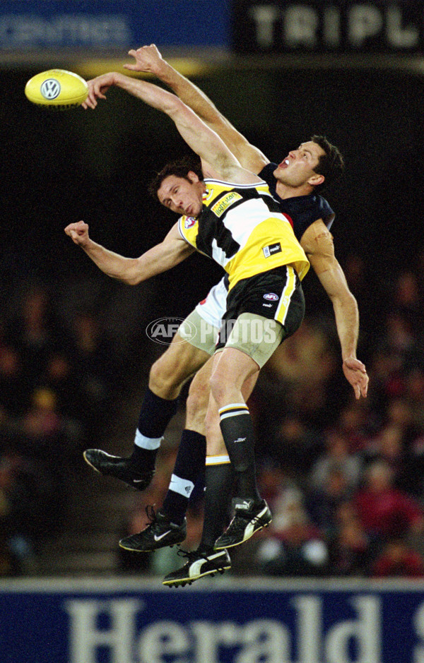 AFL 2001 Rd 20 - St Kilda v Carlton - 167780