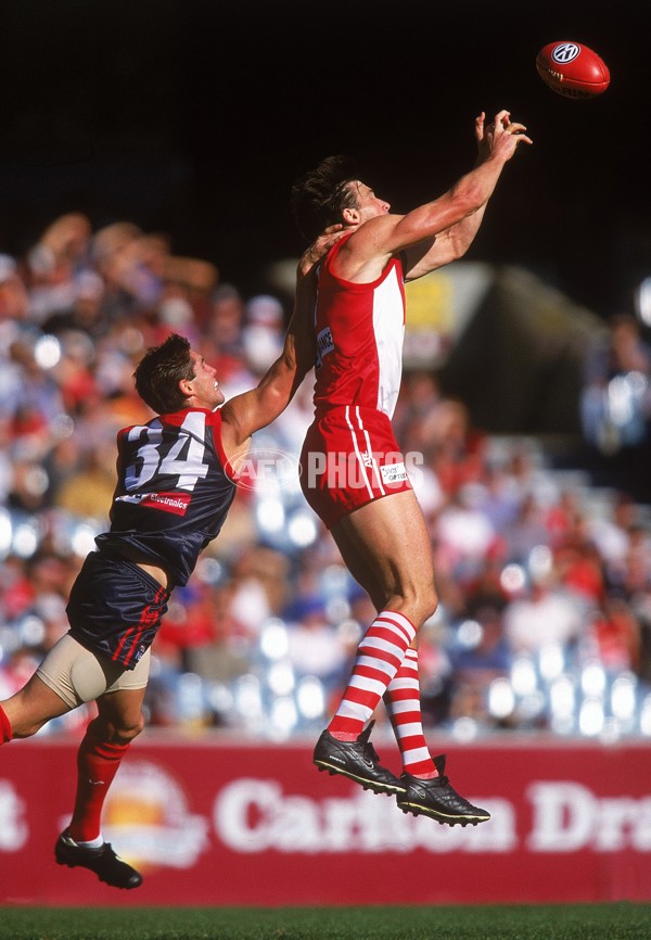AFL 2001 Rd 5 - Melbourne v Sydney - 167822